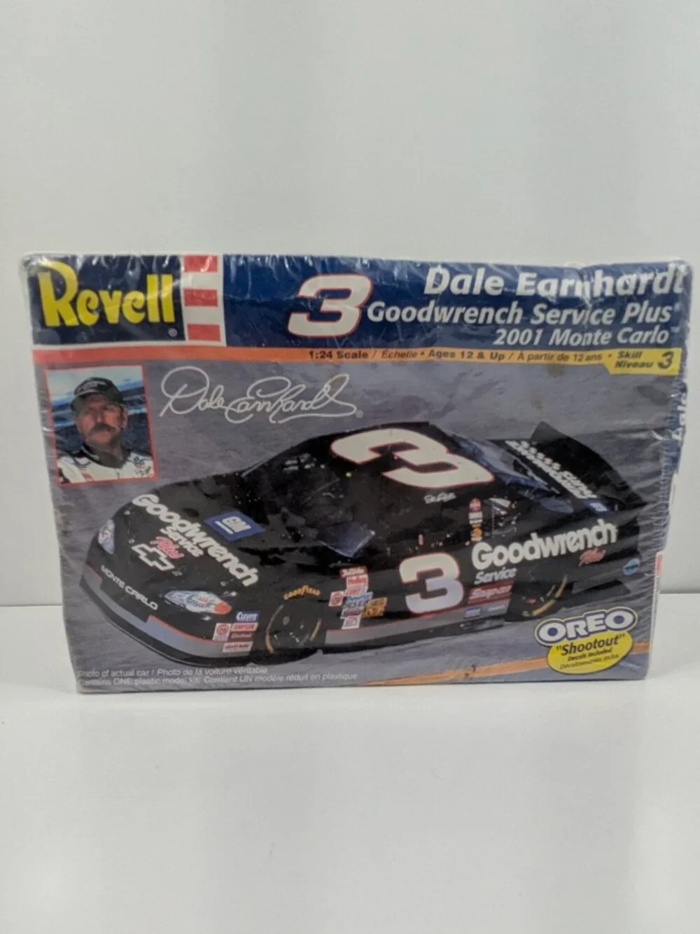 Sealed Revell 1:24 Scale Dale Earnhardt '01 Goodwrench Monte Carlo Oreo shootout